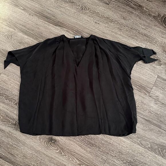 HATCH The Gabrielle Top In Black - Picture 1 of 7